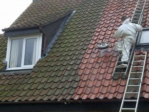 Dakpannen Reinigen - Outdoor Spraying Nederland